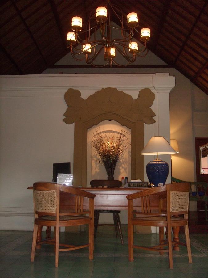 בדוגול Strawberry Hill Hotel & Restaurant מראה חיצוני תמונה